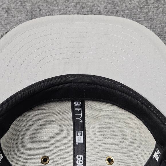 New Era Yankees Fitted Hat 7 3/8 Navy Gray Brim Gold Star Grommets - Picture 5 of 9